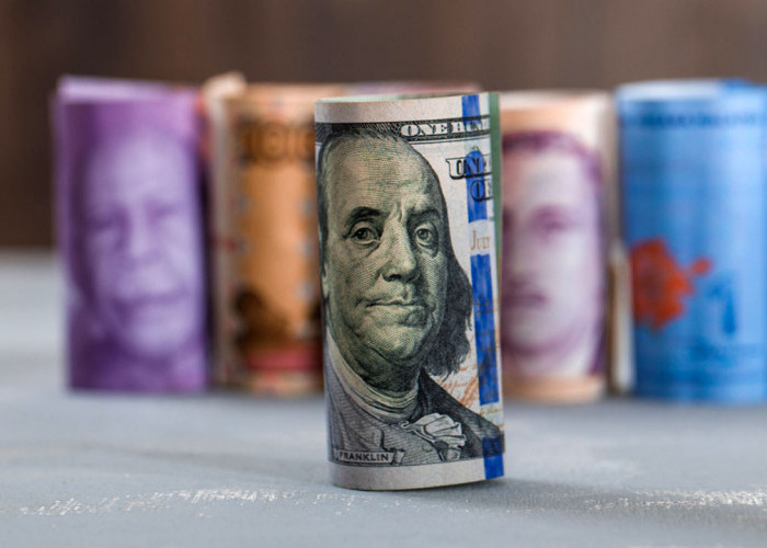 Kurs Dolar AS Hari Ini 24 April 2026: Rupiah Masih Tertekan, BI Catat Kenaikan Tipis