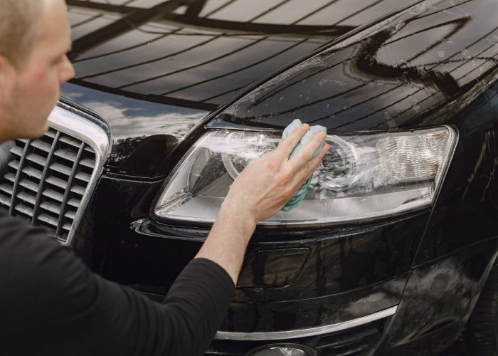 8 Tips Bersihkan Lampu Depan Mobil yang Sudah Mulai Buram, Dijamin Kinclong Terlihat Seperti Baru