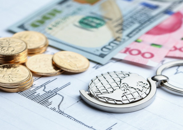 Rupiah Bergerak Stabil, Dolar AS Bertahan di Kisaran Rp16.700-an