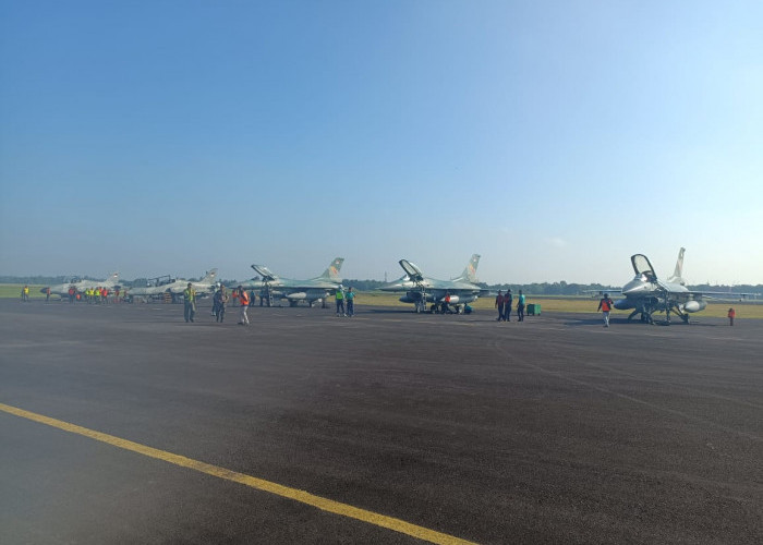 F-16 Dan Hawk, Ikuti Latihan Tempur Jalak Sakti Di Lanud SMH