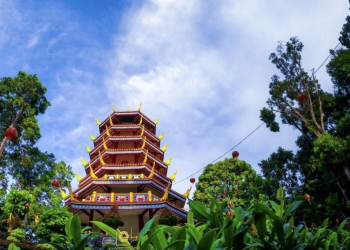 Kemegahan Pagoda Nusantara di Sungailiat Bangka Berpadu Panorama Indah Nan Ciamik