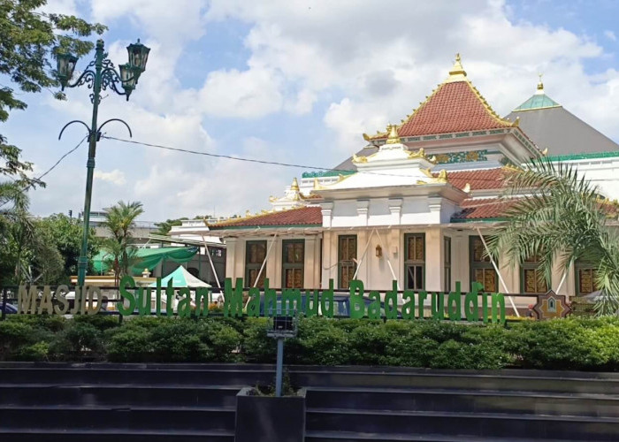 Pengurus Masjid Agung SMB Jayo Wikramo Palembang Persiapkan Pelaksanaan Salat Idulfitri 1445 Hijriah