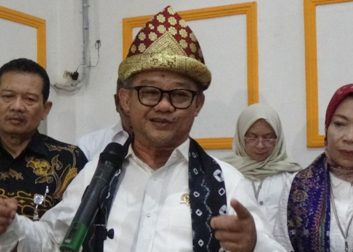 Mendikdasmen : Perlindungan Guru Sudah Diatur dalam Undang-Undang