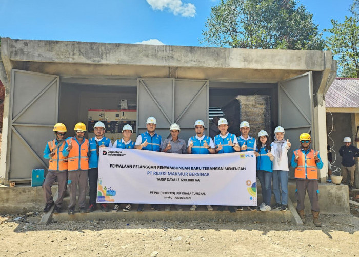 PLN UP3 Jambi Sambut Hari Pelanggan Nasional, Pasok Listrik Andal 690 kVA untuk PT Rezeki Makmur Bersinar