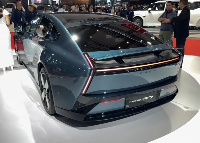 Mobil Tercanggih Saat Ini: XPENG P7, Perpaduan Kecepatan, AI, dan Desain Futuristis