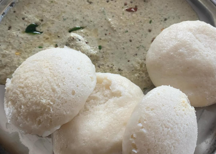 10 Trik Rahasia Membuat Idli Lembut dan Empuk di Rumah, Mirip Serabi India