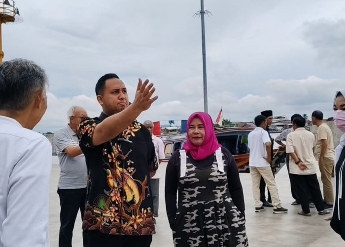 M Hidayat Tinjau IPAL di Pasar 16 Ilir Palembang pada Reses Hari Pertama DPRD Kota Palembang Dapil III