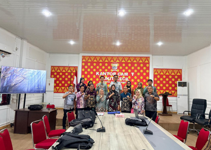 Perkuat Optimalisasi Layanan, Kanwil Kemenkum Sumsel Supervisi Posbankum di Kecamatan Bukit Kecil