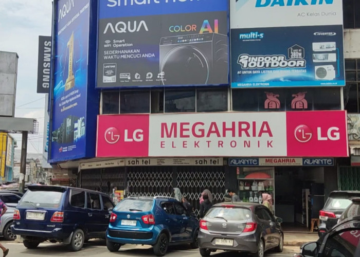 Jelang Aksi Demo, Beberapa Toko Elektronik di Megahria Masih Tutup