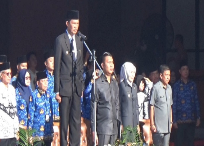 Walikota Palembang Pimpin Upacara Peringatan Hardiknas 2023