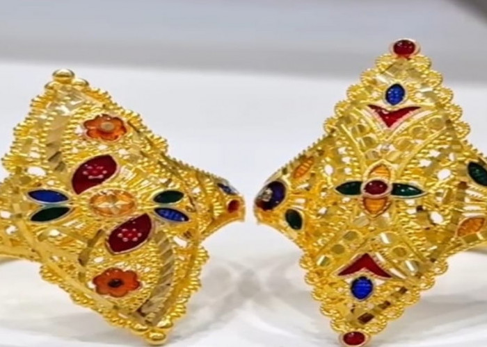 Kilau Emas Timur Tengah Memikat Warga Palembang