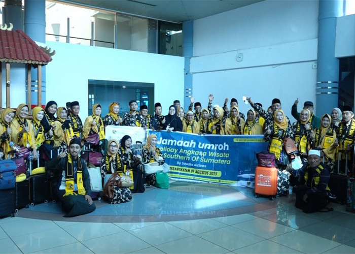 Pelepasan Keberangkatan 45 Jamaah Umrah Holiday Angkasa Wisata Paket Saudi Airlines 16 Hari