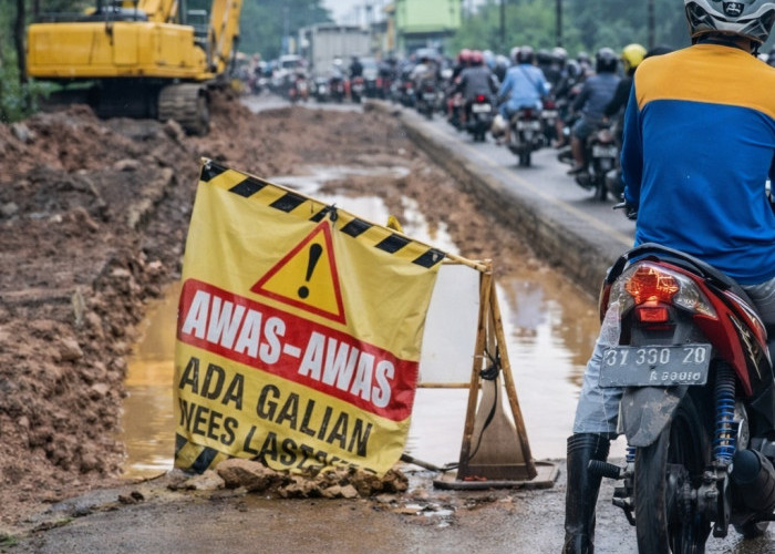 Kemacetan Parah di Simpang Bandara Palembang, Warga Terpaksa Jalan Kaki ke SMB II