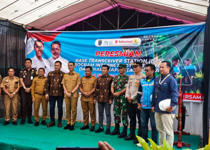 PLN Hadirkan Listrik Andal, Sukseskan Operasional BTS Internet Gotong Royong di Desa Karya Mukti OKI