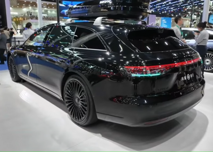 Diam-Diam Masuk Indonesia! Stelato S9T Jadi Wagon Listrik Pertama yang Terdaftar Resmi