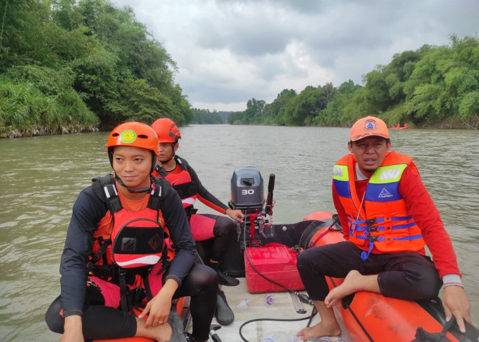 Pemain Angklung Hilang Tenggelam di Sungai Musi Empat Lawang