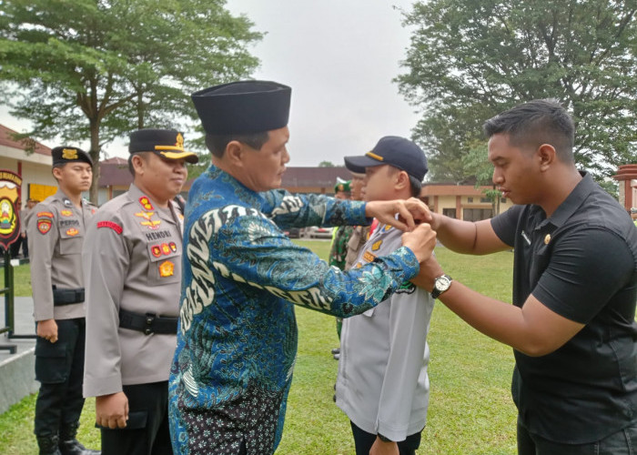 Jamin Keamanan Masyarakat Selama Idul Fitri,  Muara EnimGelar  Apel Pasukan Ketupat 2026