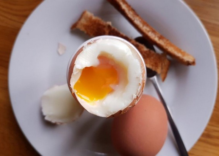 Ini Alasan Mengapa Dianjurkan untuk Konsumsi Telur Rebus Setengah Matang, Nutrisi Lebih Banyak?