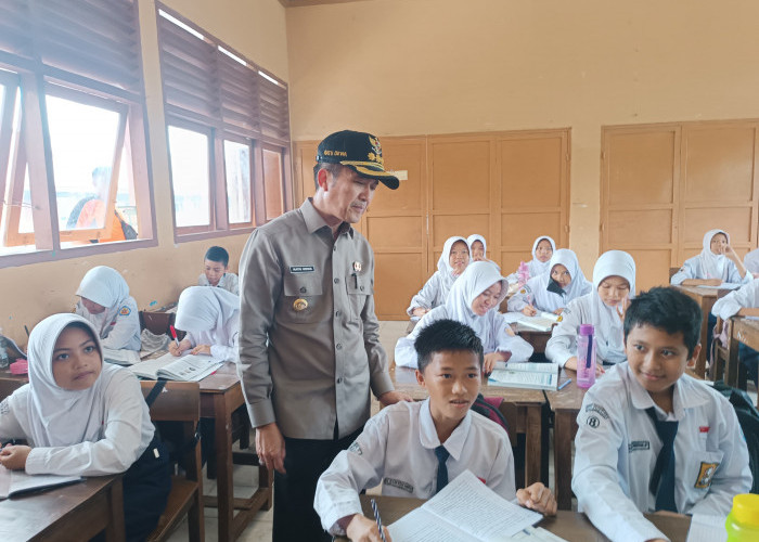 Tidak Mau Blunder, Pemkot Palembang Tunggu ISPU Hijau Untuk Normalkan Jam Masuk Sekolah Ke Pukul 7 Pagi 