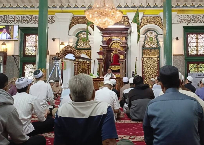 Masjid Agung Sultan Mahmud Badaruddin Jayo Wikramo Palembang Gagas Cawisan Selama Ramadan