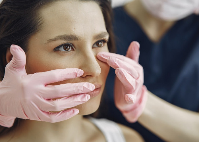 Apa itu pembentukan hidung non-bedah dalam industri kecantikan?