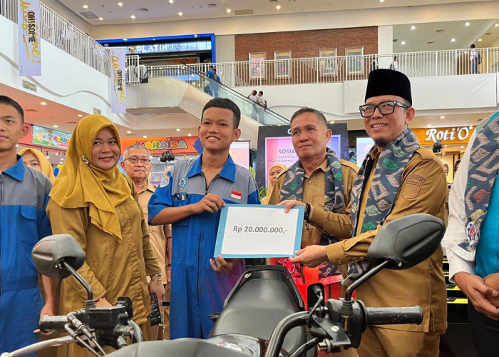 SMK Negeri 3 OKU Luncurkan Konversi Motor Konvensional ke Motor Listrik, Bupati OKU: Pemkab Dukung Penuh!