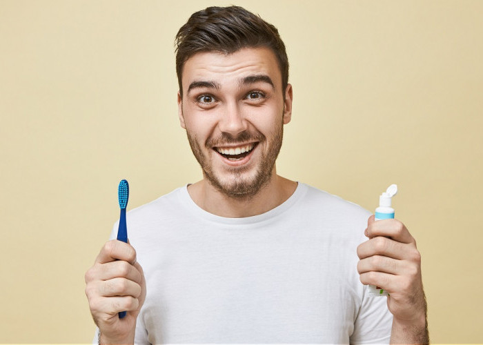 Ini Alasan Membilas Gigi Setelah Menyikat Tidak Disarankan