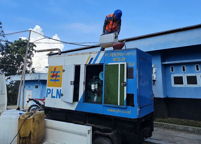 PLN Berhasil Pulihkan 100% Listrik Sungai Penuh Pascatower Roboh Akibat Cuaca Ekstrem