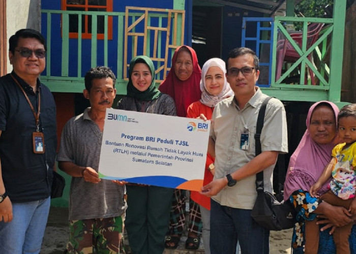 HUT Sumsel ke-78: BRI Kanca Palembang A Rivai Persembahkan Renovasi 2 Rumah Tak Layak Huni