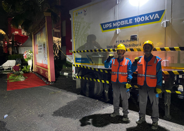 PLN UP3 Palembang Siaga Jaga Pasokan Listrik di Momen HUT ke-80 RI