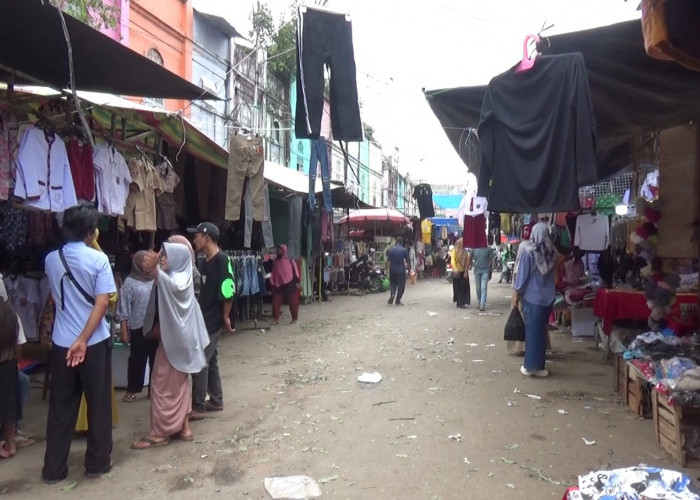 Walikota Palembang Tegaskan Tidak Ada Pungutan Bagi PKL Pasar 16 