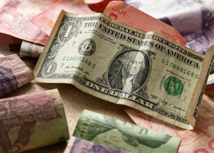 Kurs Dolar AS Hari Ini 27 April 2026: Rupiah Masih Tertekan di Level Rp17.200-an