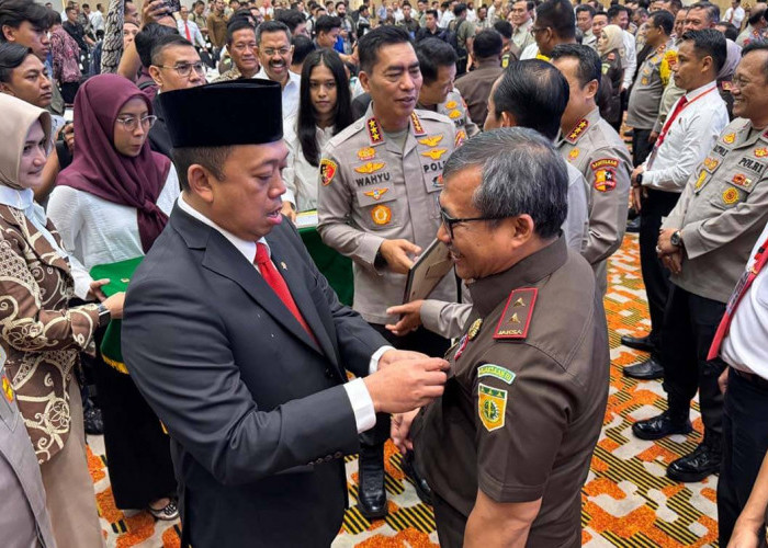 Kejaksaan Tinggi Sumatera Selatan Terima Penghargaan Pin Emas dari Menteri ATR/BPN