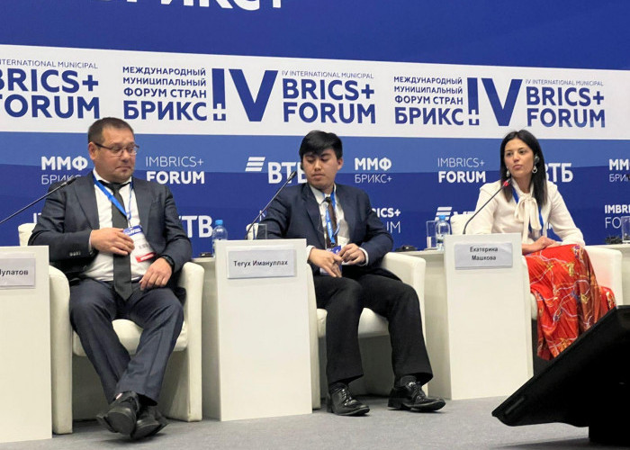 Menkum RI Lakukan Dialog Bersama Diaspora Indonesia di Saint Petersburg Rusia