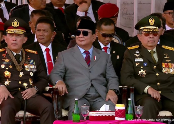 SBY dan Prabowo Duduk Bersebelahan di Perayaan HUT TNI Ke-78