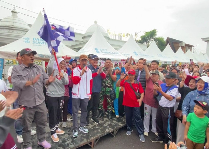 Wali kota Palembang Ratu Dewa Apresiasi Road Show Jalan Sehat PALTV