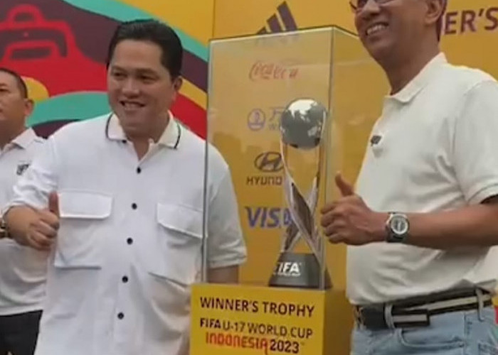 Tiba di Indonesia, Trofi Piala Dunia U-17 Dikenalkan ke Warga
