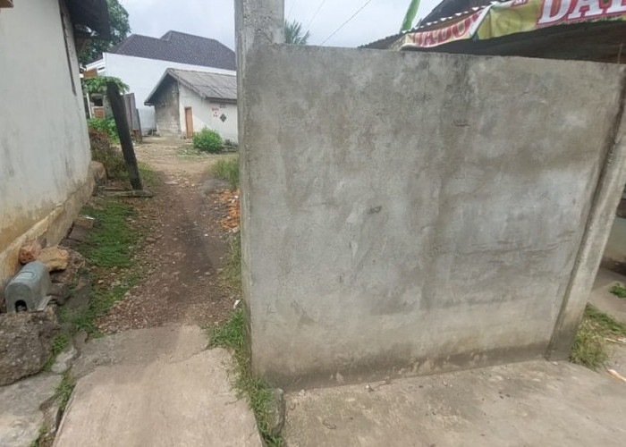 Akses Jalan DiBeton, Warga Bukit Lama Keluhkan Aktivitas Terhambat