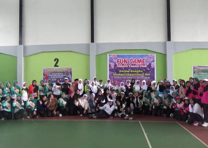 Fun Game Sakura Tennis Perkuat Silaturahmi 