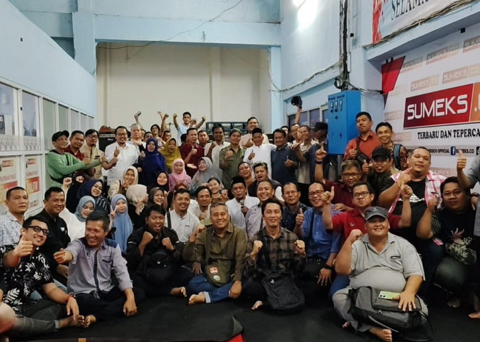 Sumatera Ekspres Grup Menggelar Acara Halal Bihal demi Mempererat Hubungan antar Pimpinan dan Karyawan