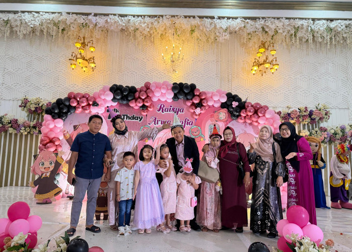 Meriah Dan Penuh Kepedulian, Perayaan Ulang Tahun Ke-7 Raisya Arwa Sofia Puteri CEO Holiday Angkasa Wisata