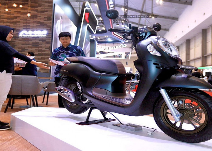 Honda Scoopy 2023: Memikat Hati Pengunjung Imos 2023 dengan  Banyak Kejutan