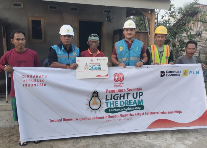 PLN UP3 Ogan Ilir Nyalakan Harapan, Hadirkan Terang di Hari Kemerdekaan