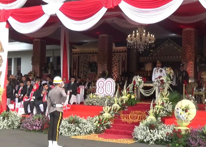 HUT RI ke-80: Herman Deru Ajak Mendidik Generasi Bangsa
