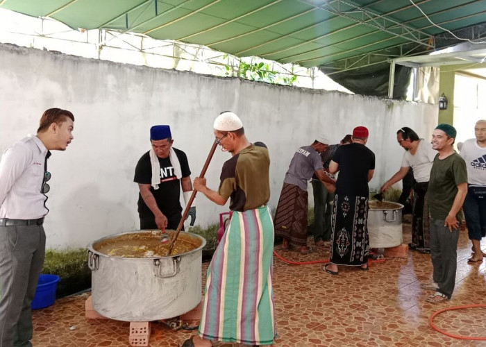 Tradisi Bubur Asyuro 10 Muharram di Kampung Alkaff dan Al-Habsy Palembang