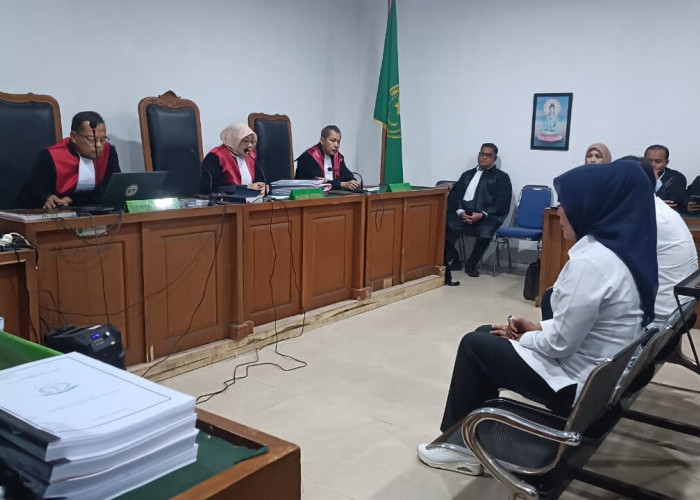 Jaksa Tuntut Fitrianti Agustinda dan Dedi Sipriyanto 8,5 Tahun Penjara dalam Kasus Korupsi BPPD PMI Palembang