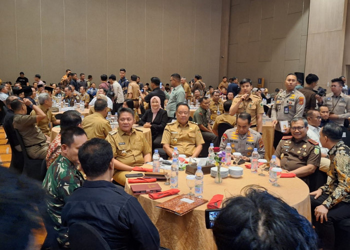 Forkopimda Se-Sumsel Gelar Rapat Perdana 2025 di Novotel Palembang, Ini Pesan Gubernur !!