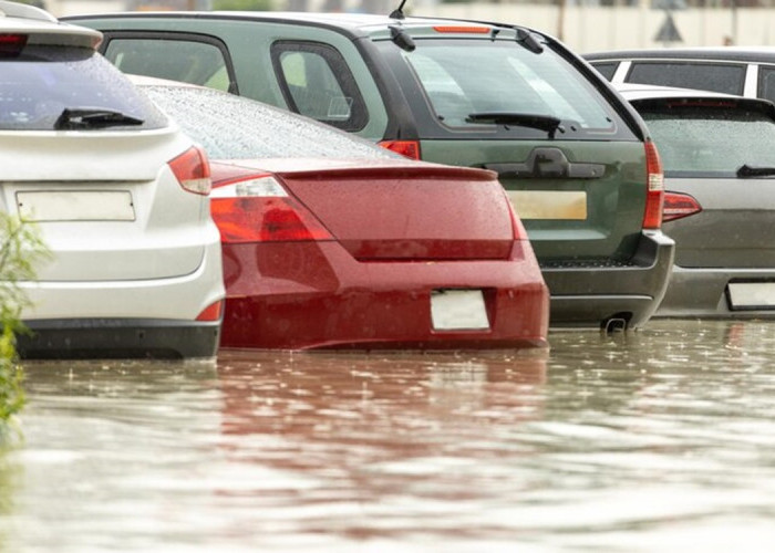10 Tanda-Tanda Mobil Bekas Banjir, Langsung Terlihat dalam Sekejap