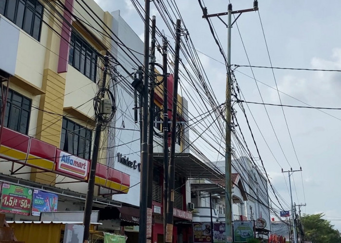 Rusak Pemandangan, Penataan Kabel Utilitas di Kota Palembang Jadi Salah Satu Prioritas 