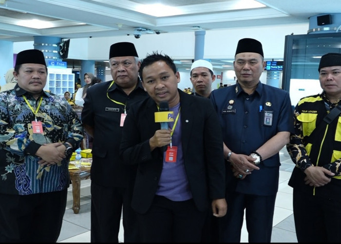 Holiday Angkasa Wisata Lepas 433 Jemaah Umroh Full Charter Langusung Palembang- Jeddah
